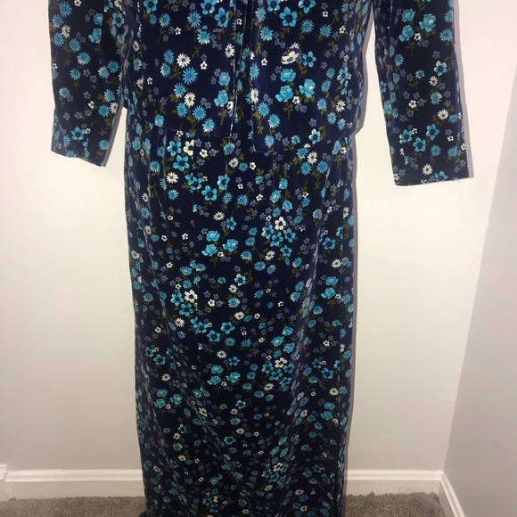 3 pc custom skirt set - Picture 2 of 8